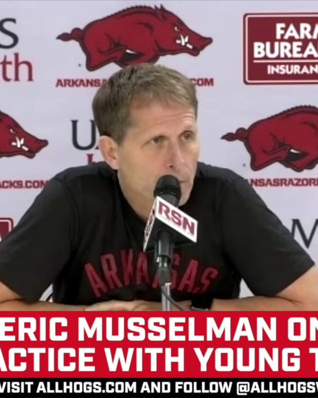 092622-Eric Musselman-Practice-ah